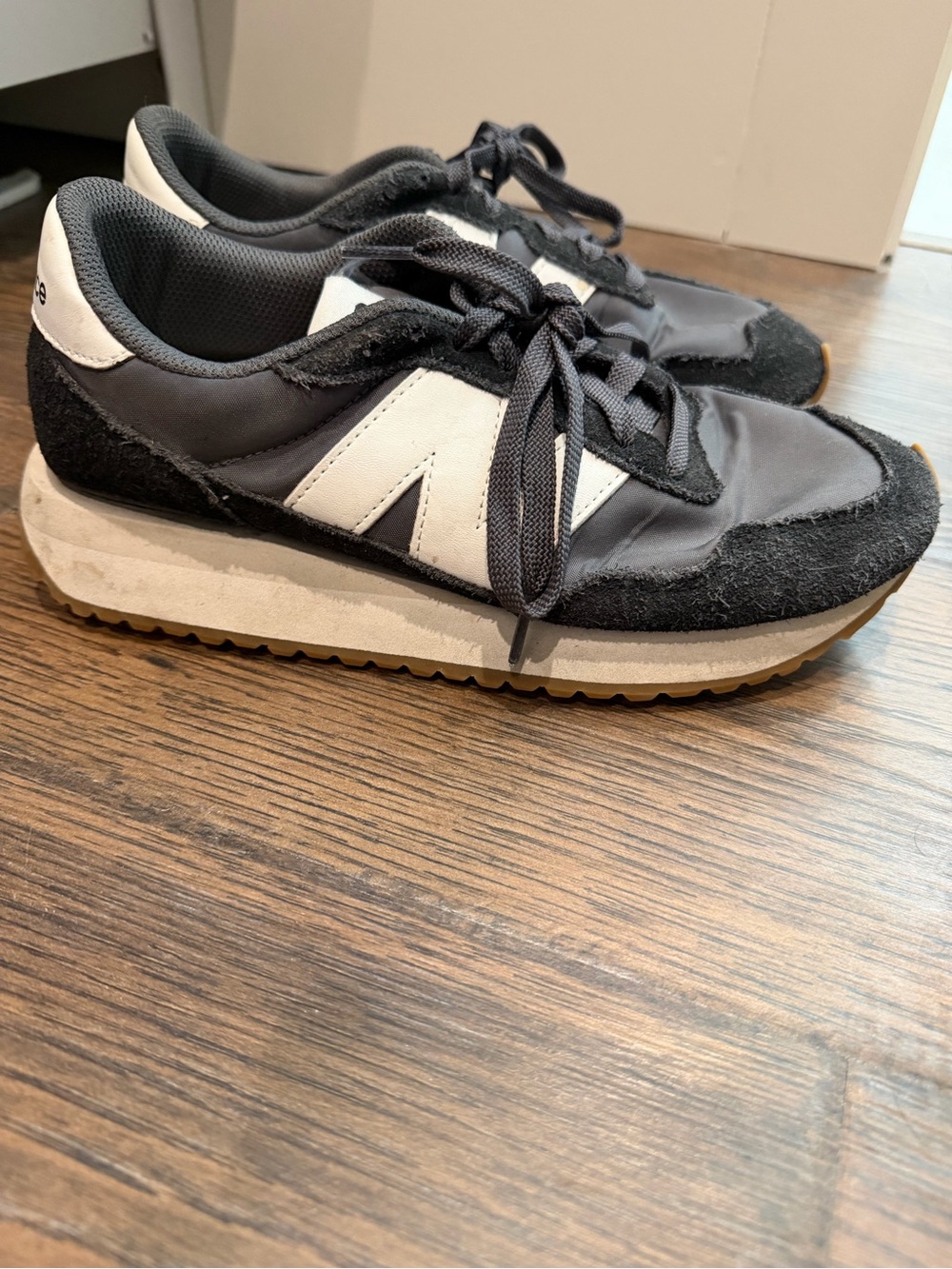 New Balance Women's Black and White Retro Runner Sneakers